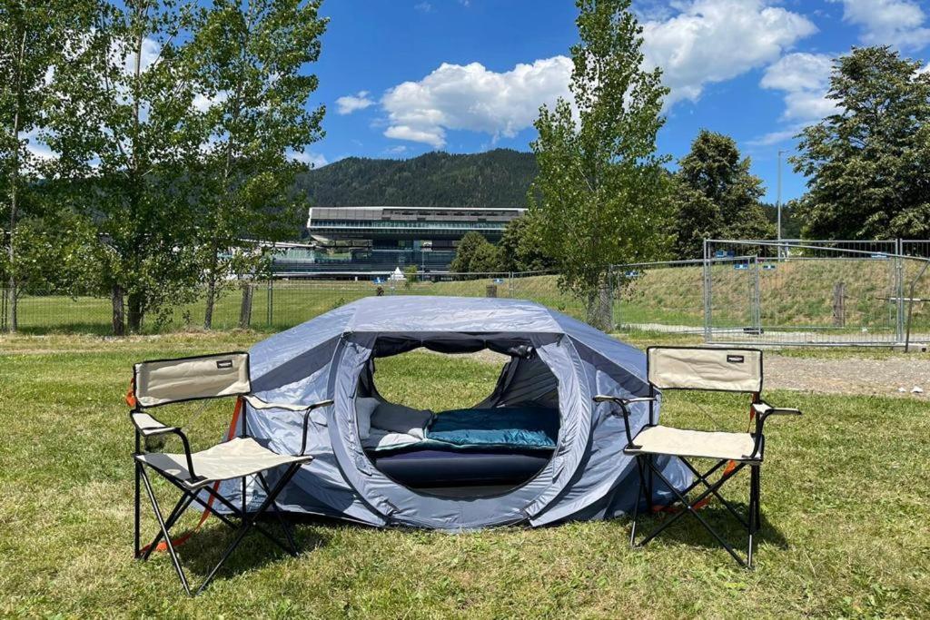 Grandprixcamp, Closest To The Red Bull Ring, Up To 4 Guests In A Tent Spielberg Bei Knittelfeld Exterior photo