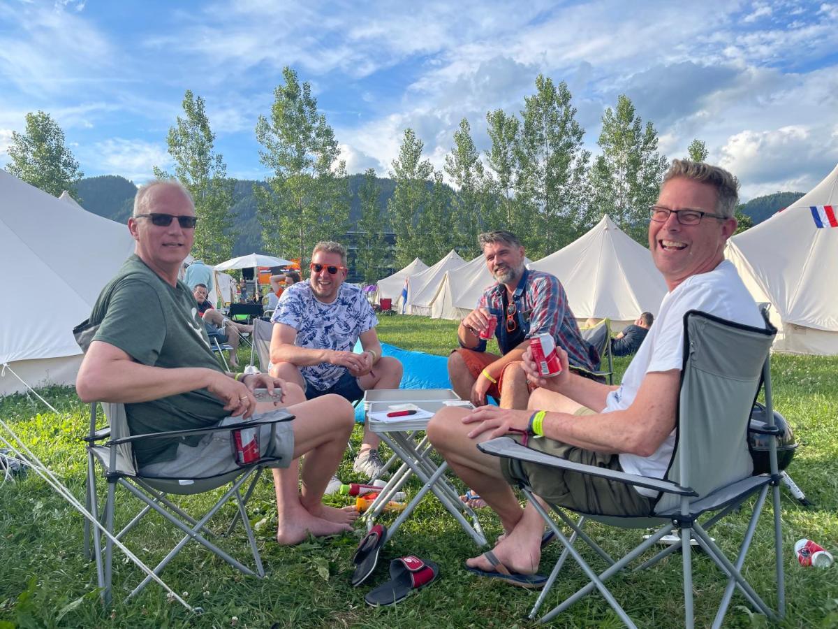Grandprixcamp, Closest To The Red Bull Ring, Up To 4 Guests In A Tent Spielberg Bei Knittelfeld Exterior photo